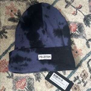 NWT Peloton Tie-Dye Black and Blue Beanie